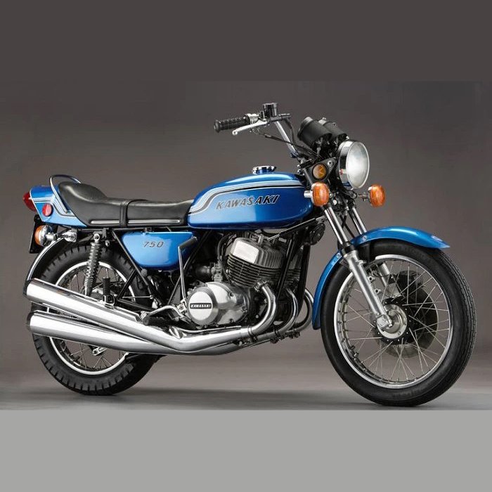 Kawasaki H2 750 Mach IV